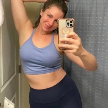 Abinaya - Montigny-le-Tilleul - Hainaut | Massage Nue