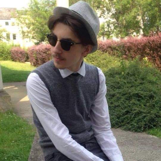 Acil - Evere - Bruxelles-Capitale | Massage Nue