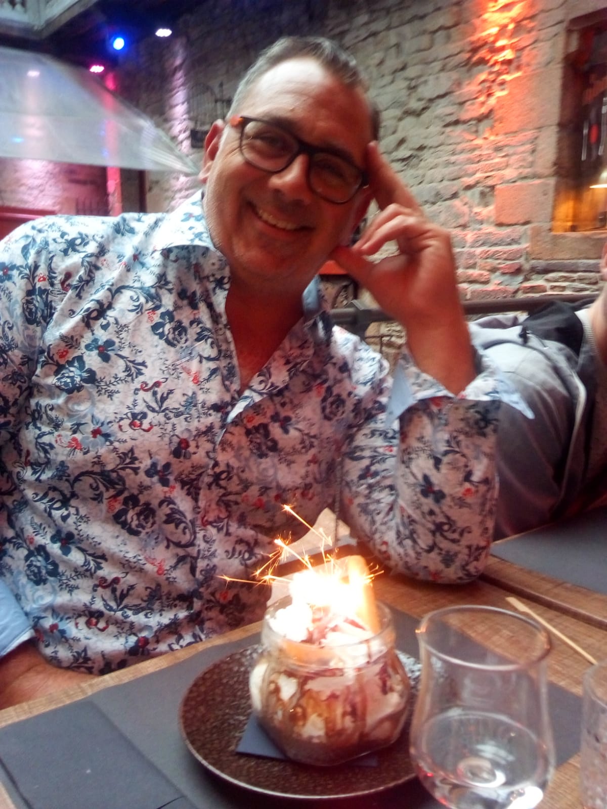 Edmond - Retie - Anvers | Massage Nue