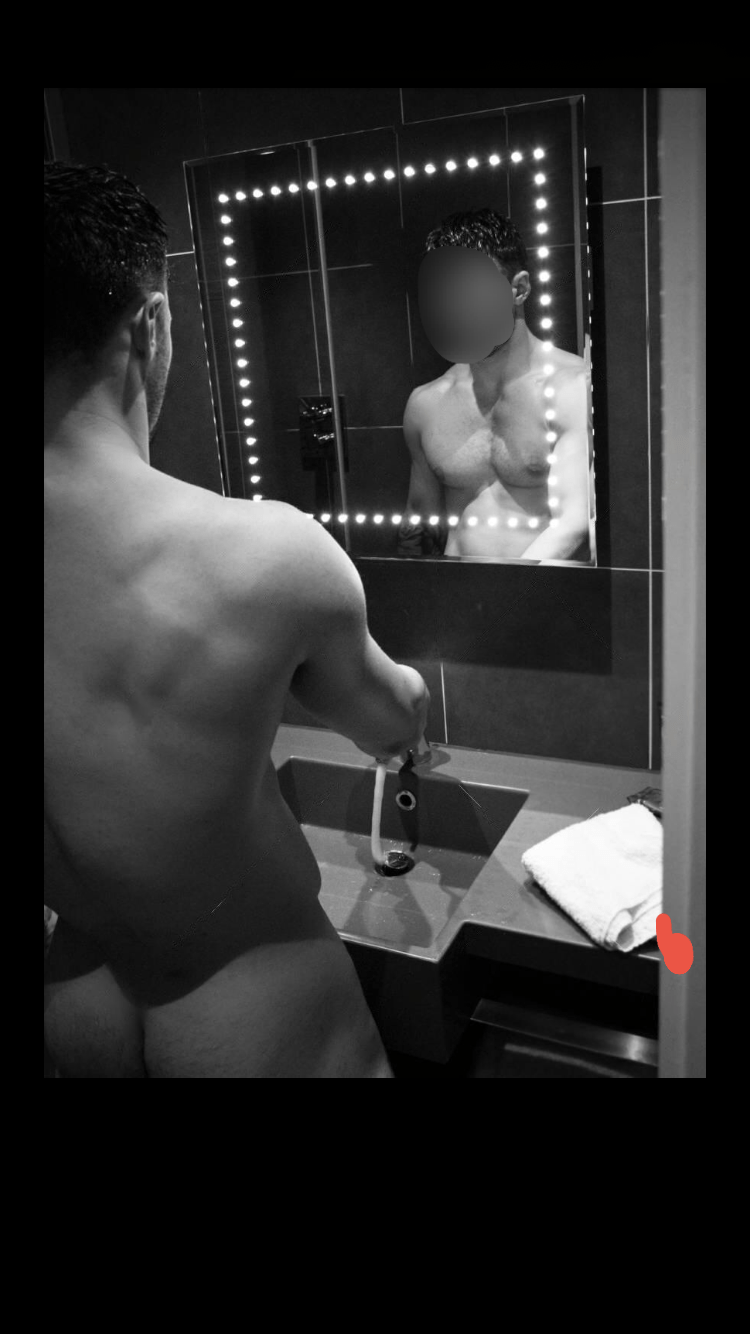 Angus - Saint-Léger - Luxembourg | Massage Nue