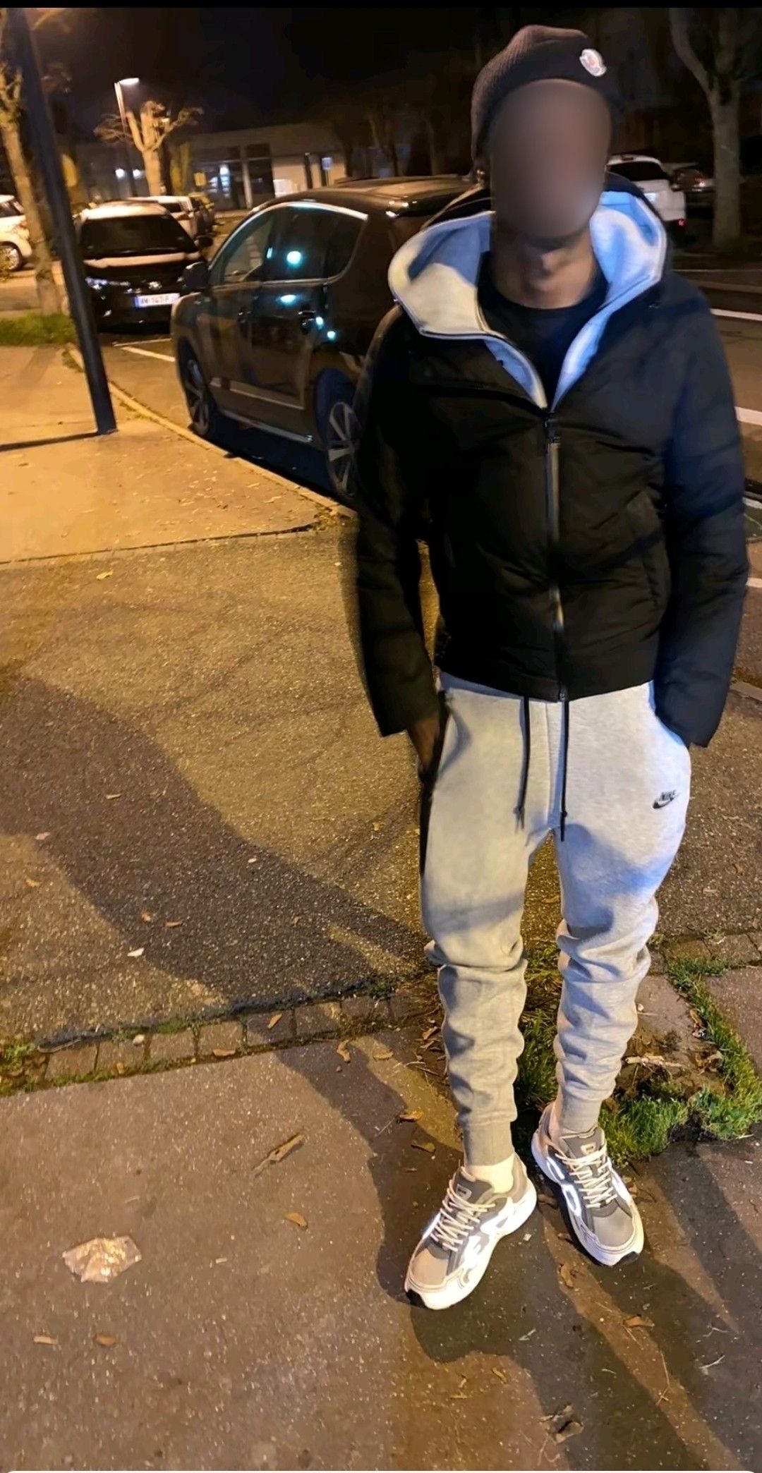 Vincenzo - Binche - Hainaut | Massage Nue