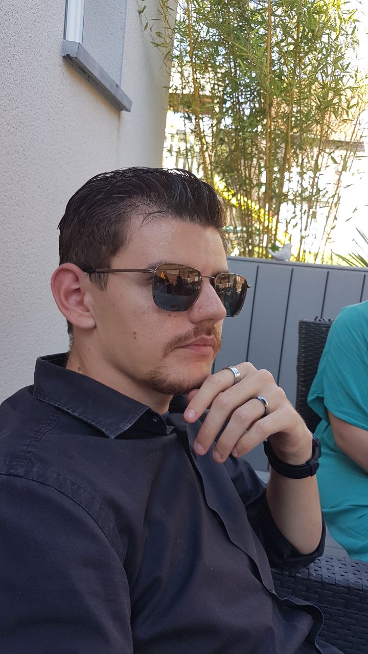 Azer - Manhay - Luxembourg | Massage Nue