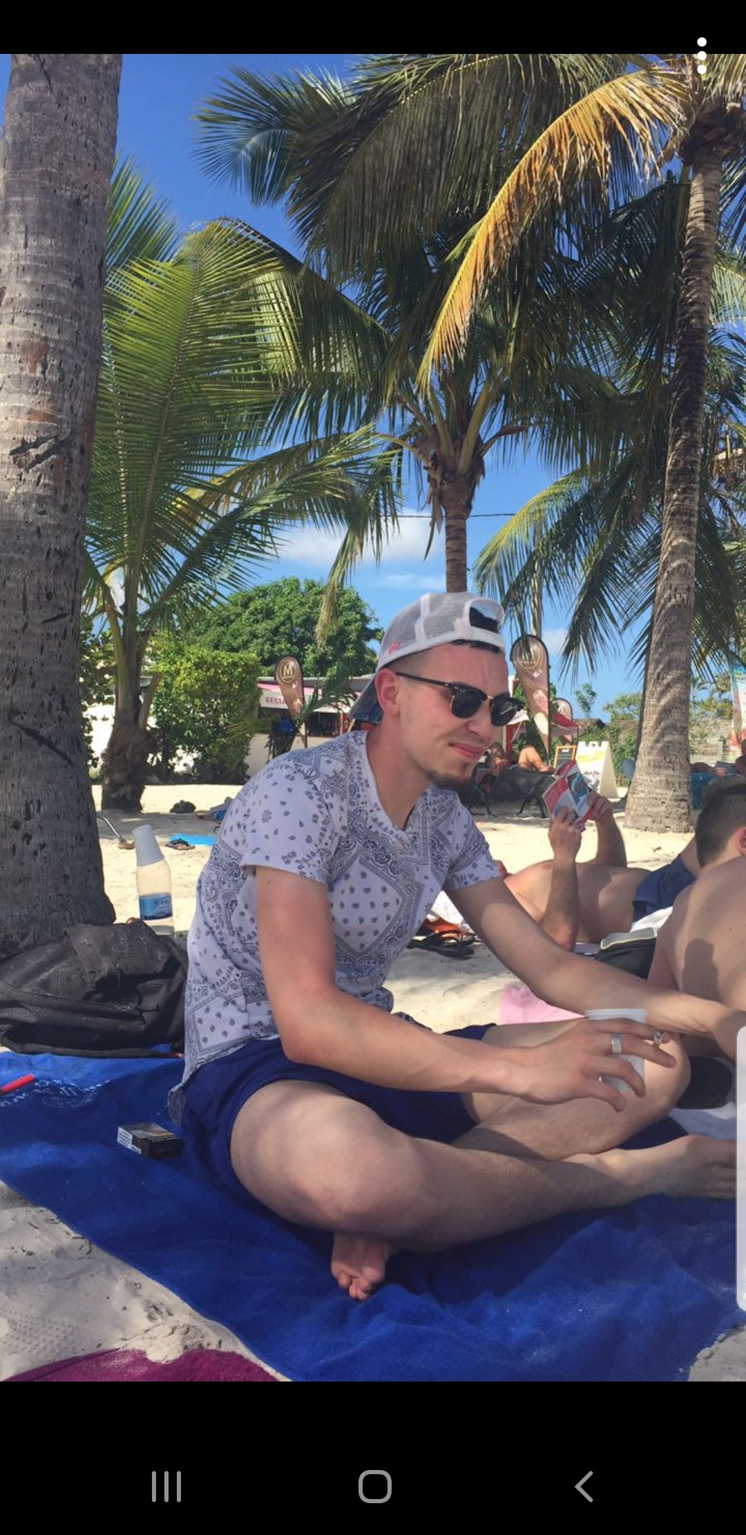 Habib - Lochristi - Flandre orientale | Massage Nue