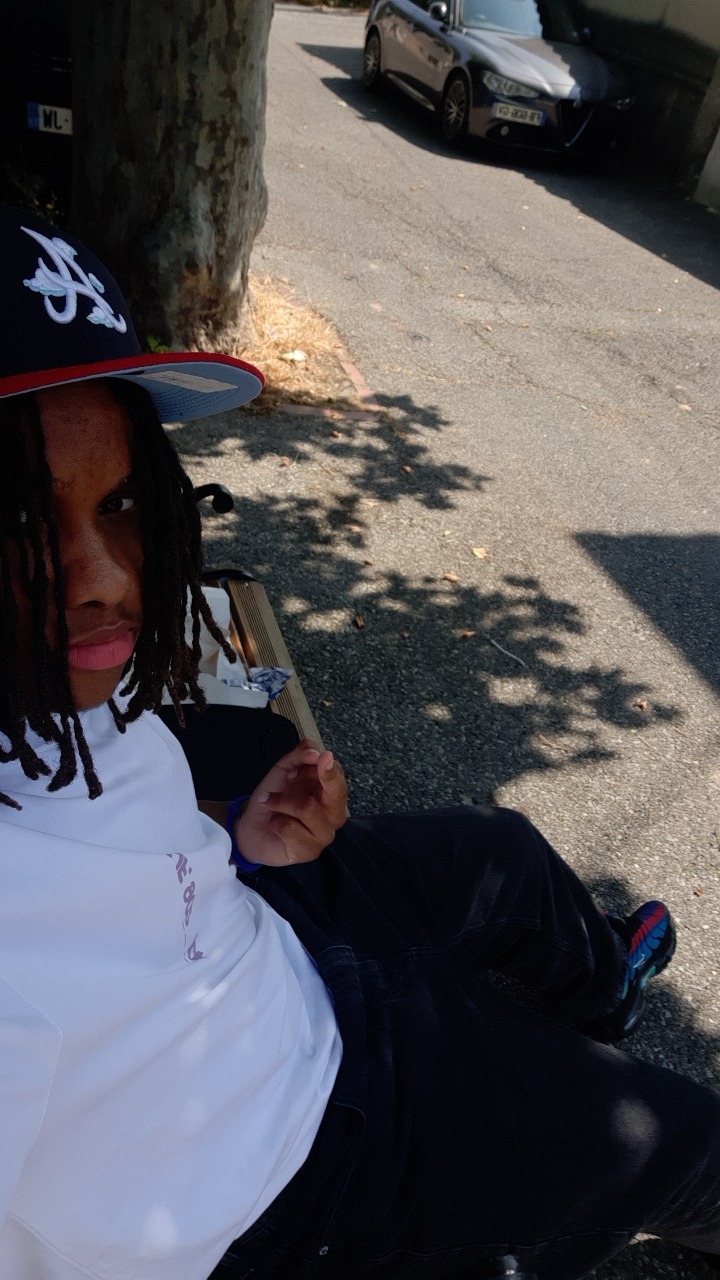 Deniz - Tervuren - Brabant flamand | Massage Nue